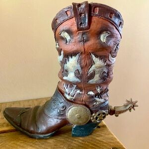 Cowboy boot decor